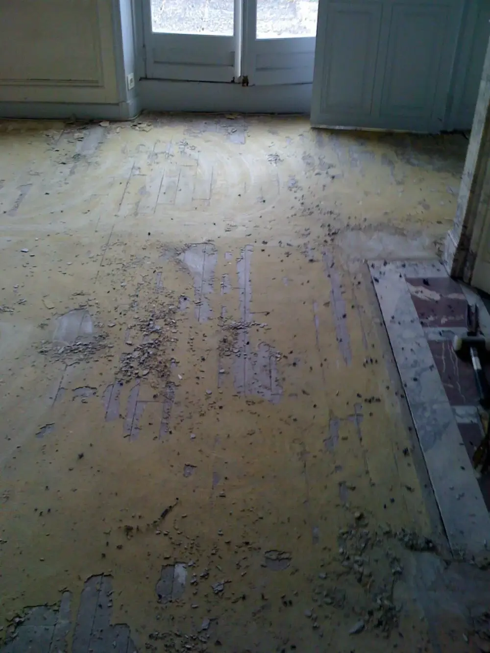 poncage-parquet-en-bois-1920w